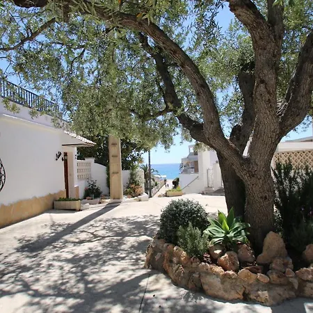 Casas Blancas 4 *